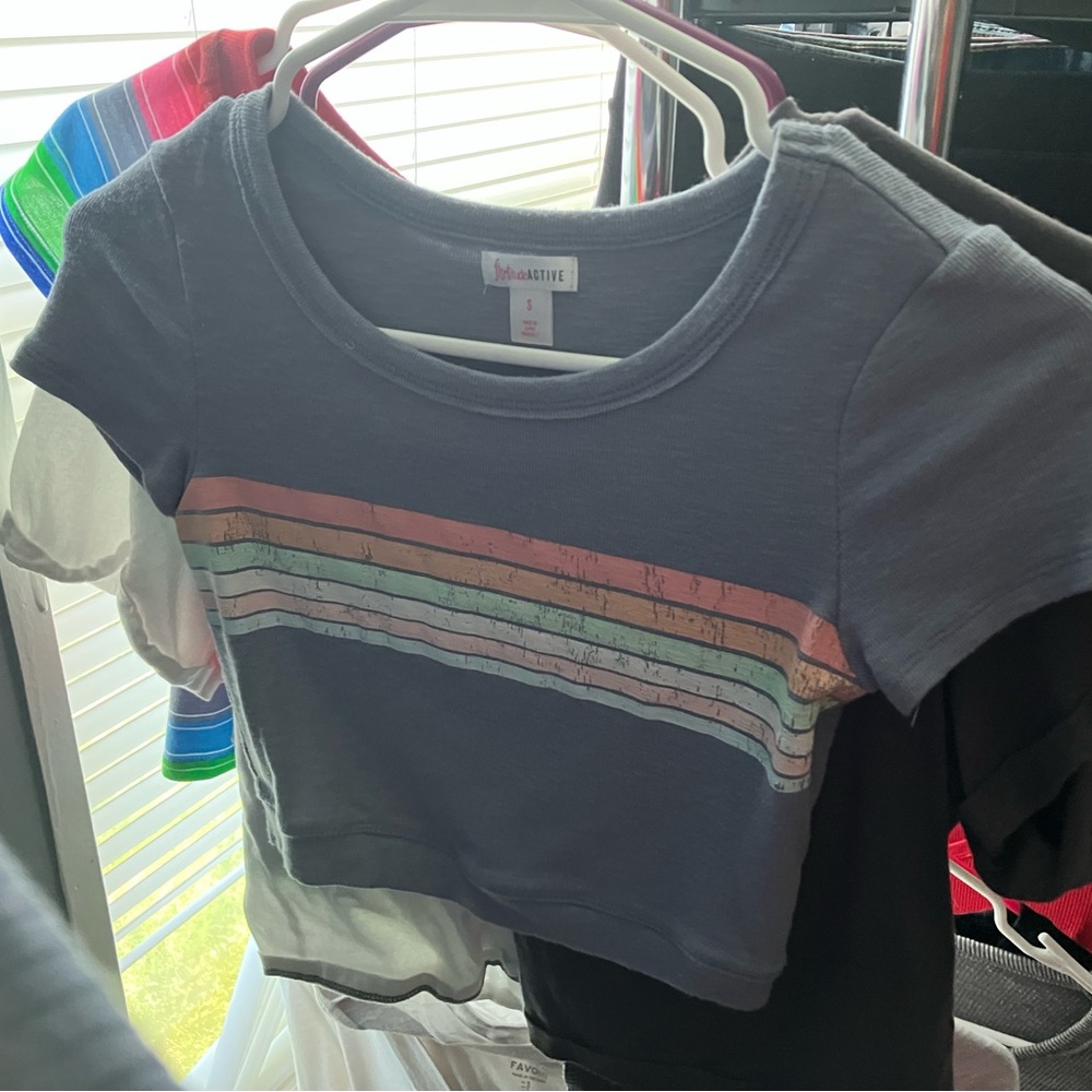 crop top blue with 3 colored stripes